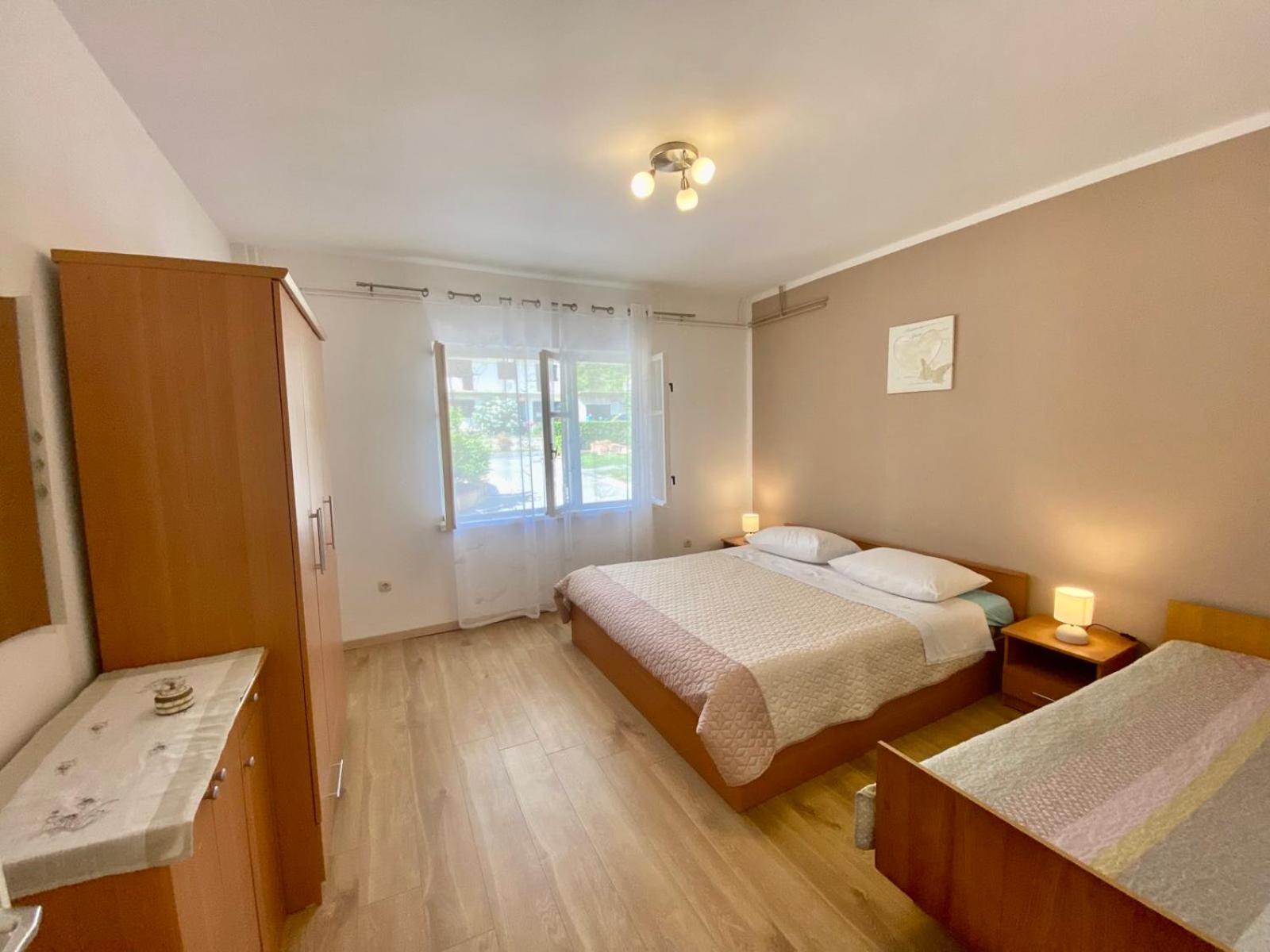 Apartmani Franciska Rab Town Kültér fotó