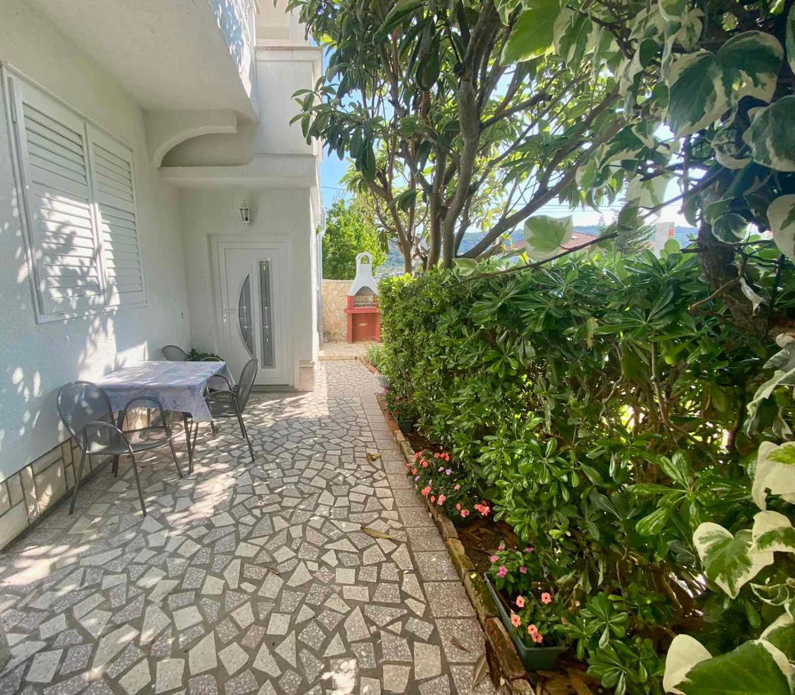 Apartmani Franciska Rab Town Kültér fotó