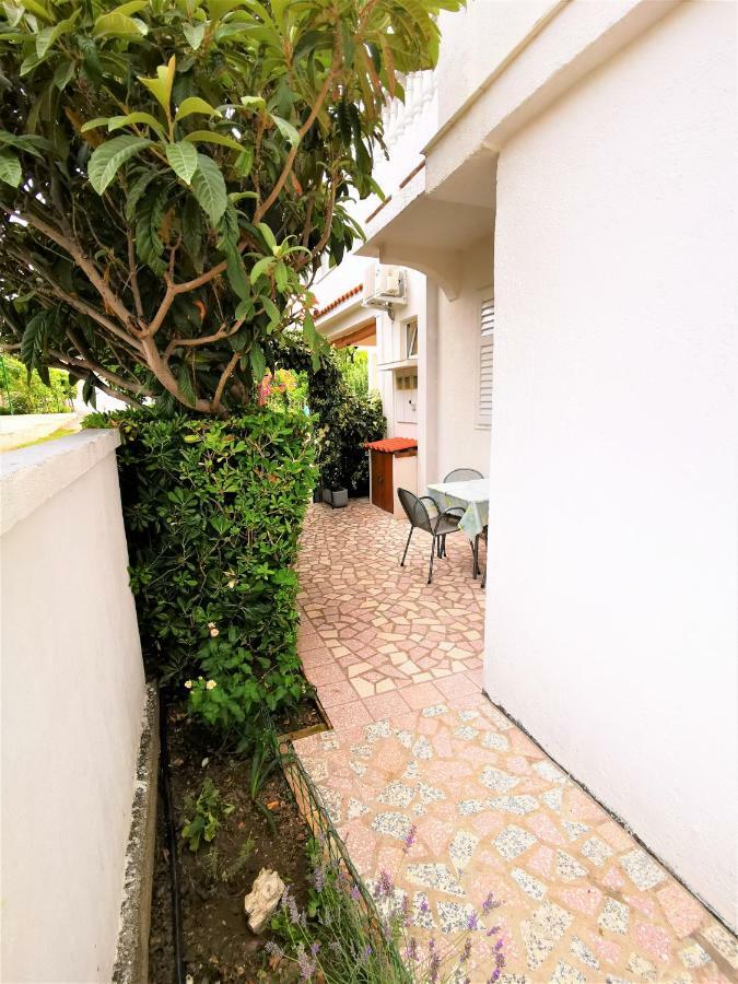 Apartmani Franciska Rab Town Kültér fotó