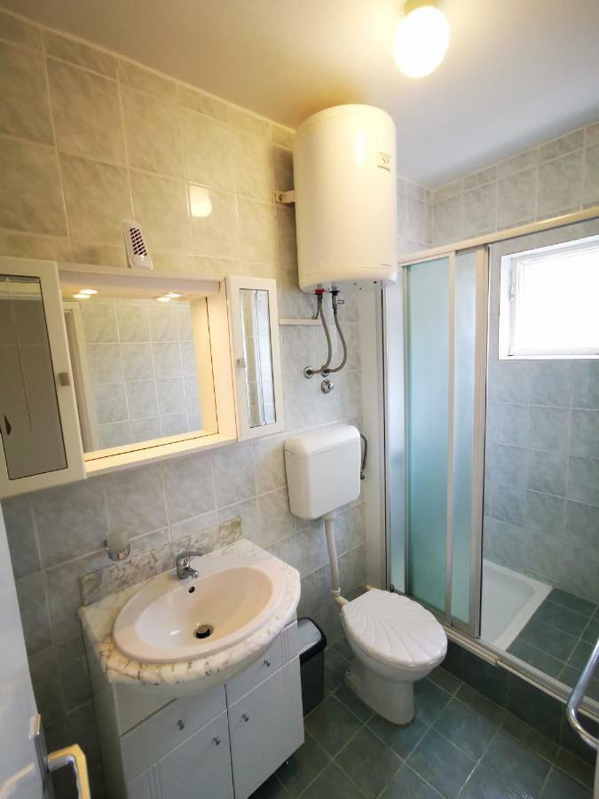 Apartmani Franciska Rab Town Kültér fotó